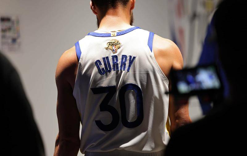 2025 年 MLB 全球赛：波士顿红袜与纽约洋基在东京巨蛋上演百年对决